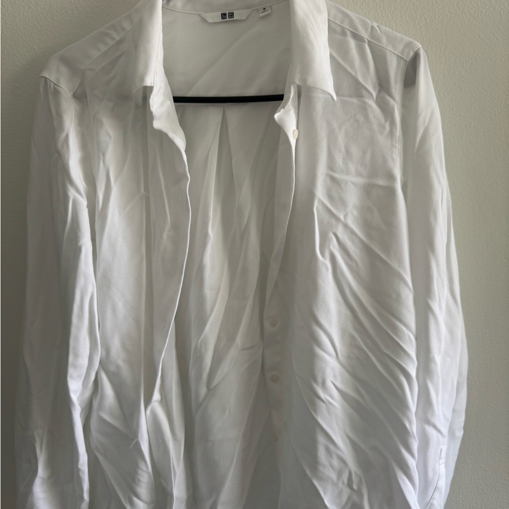 Uniqlo Men's White Shirt